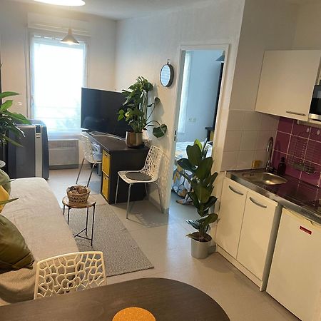 Parc Arena Apartment Nimes Bagian luar foto